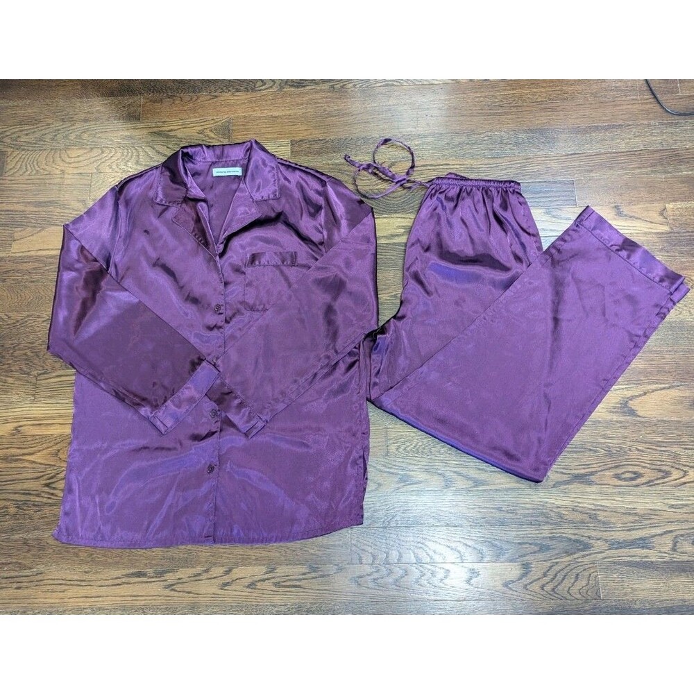 Valerie Stevens Satin Pajama Set Womens M Purple Shirt Pants Buttons Drawstring